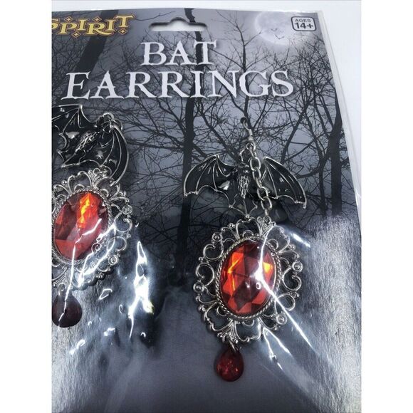 Spirit Halloween Vampiress Accessory Pieces. Bat Earrings,Hair Clip,& More - Picture 10 of 16